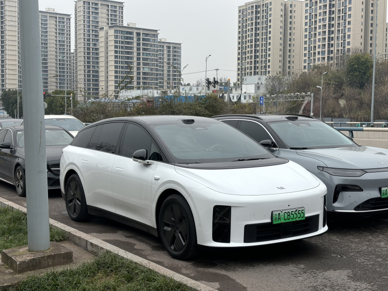 EVO真人ONE口碑_EVO真人汽车